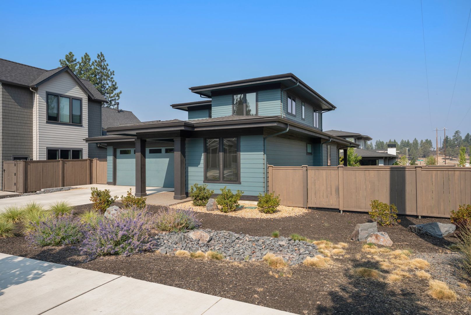 Modern NWX 4 Bed 3 Bath Home with Main-Level Primary Suite – photo 4