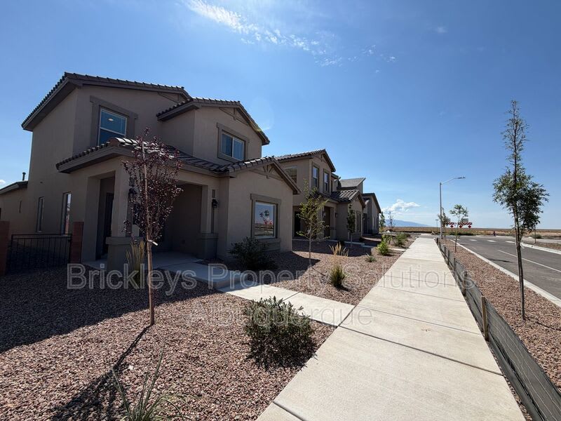 6118 Chicago Dr SE – photo 3