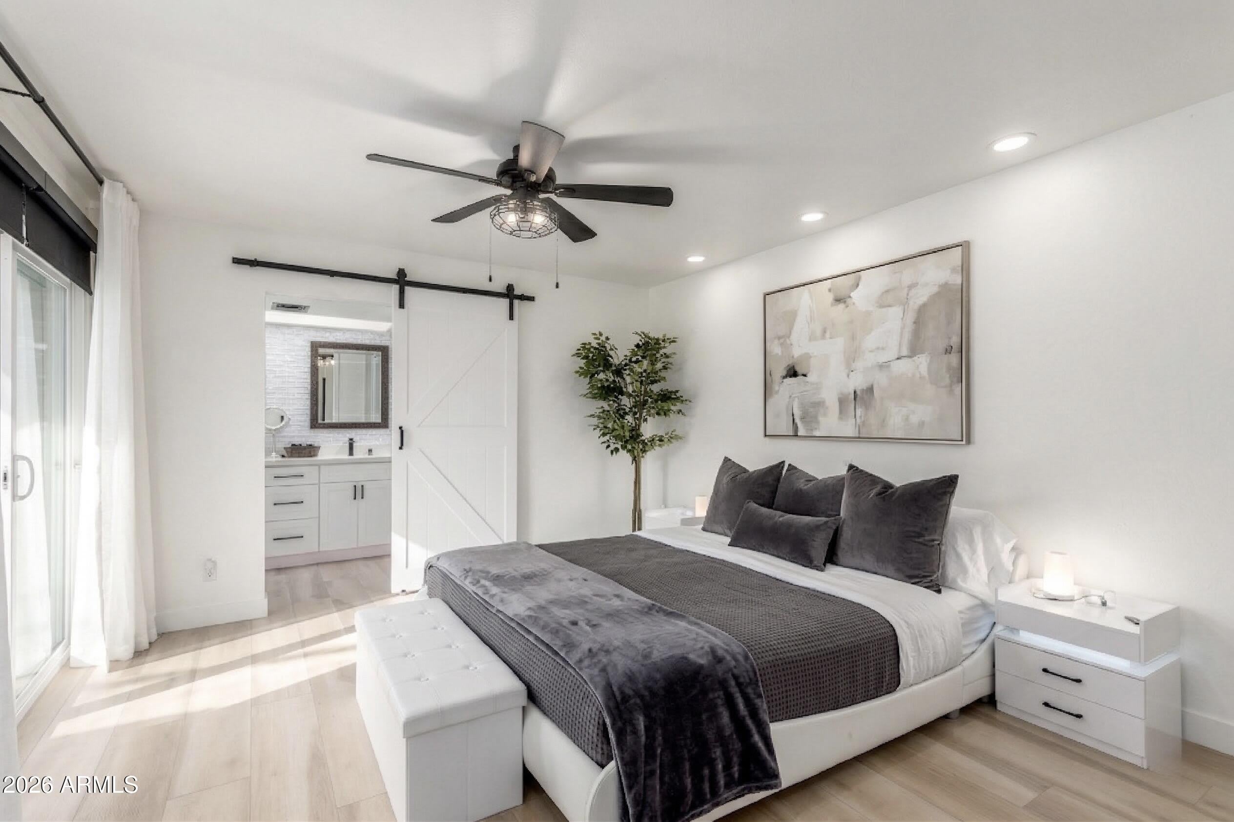 2529 N MILLER Road – photo 4