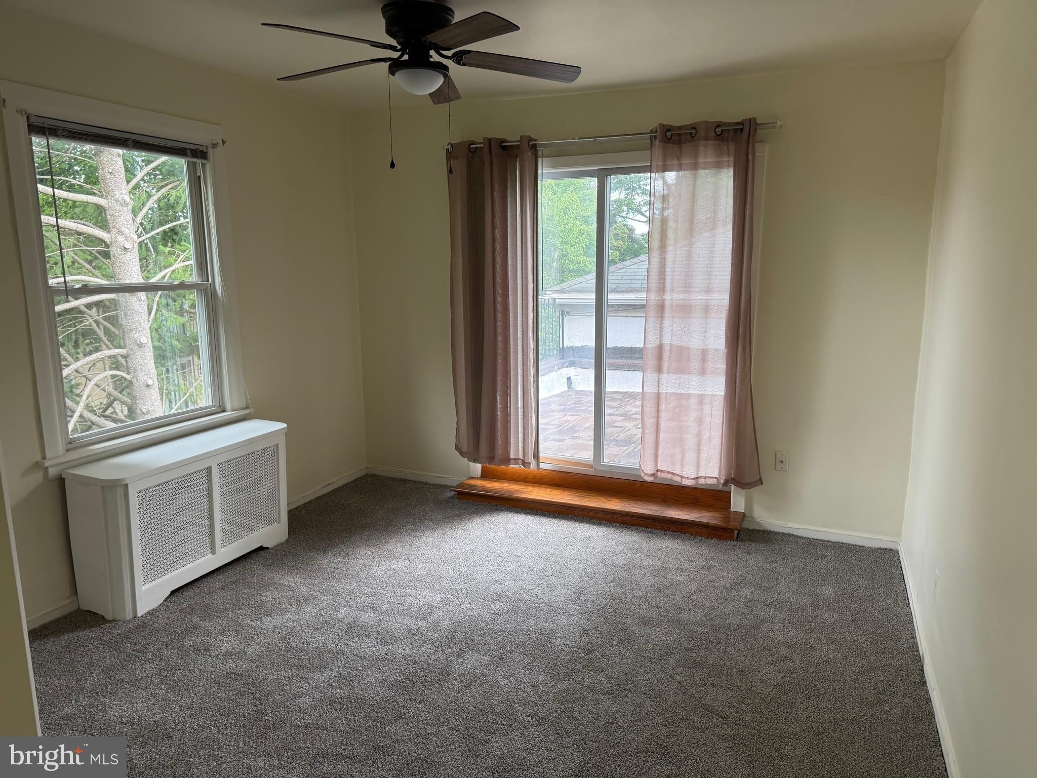 117 MONTGOMERY Avenue – photo 2