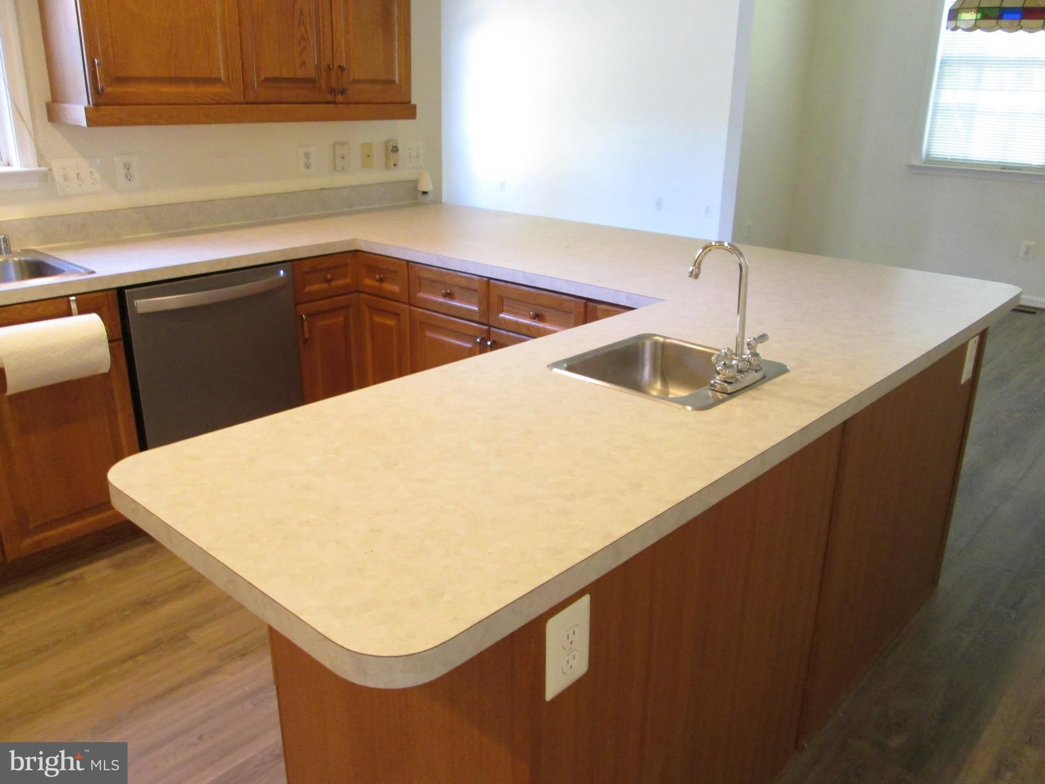 1300 TREASURE DR. – photo 2