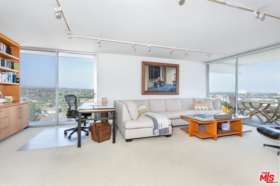 535 Ocean Ave – photo 5