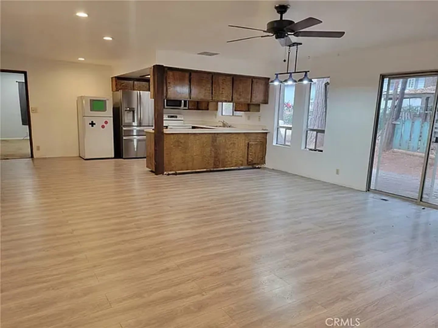Magalia-2 bed 2 bath home with garage. Natural Landscaping, wood stove – photo 3