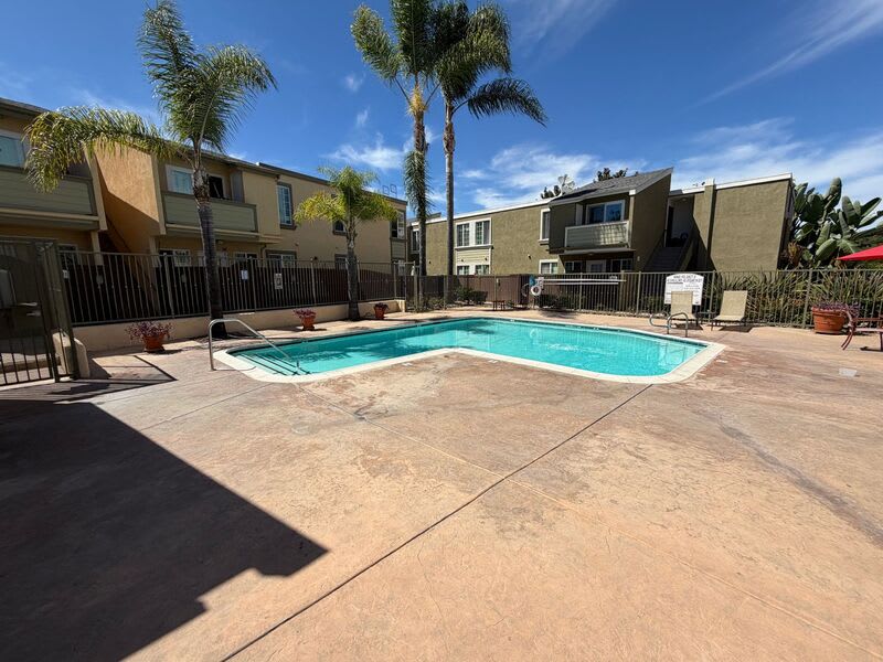 5402 Balboa Arms – photo 3