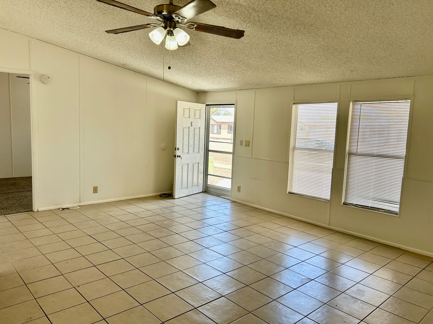 3 Bed 2 Bath Home In Tucson S Desert Vista Estates – photo 3