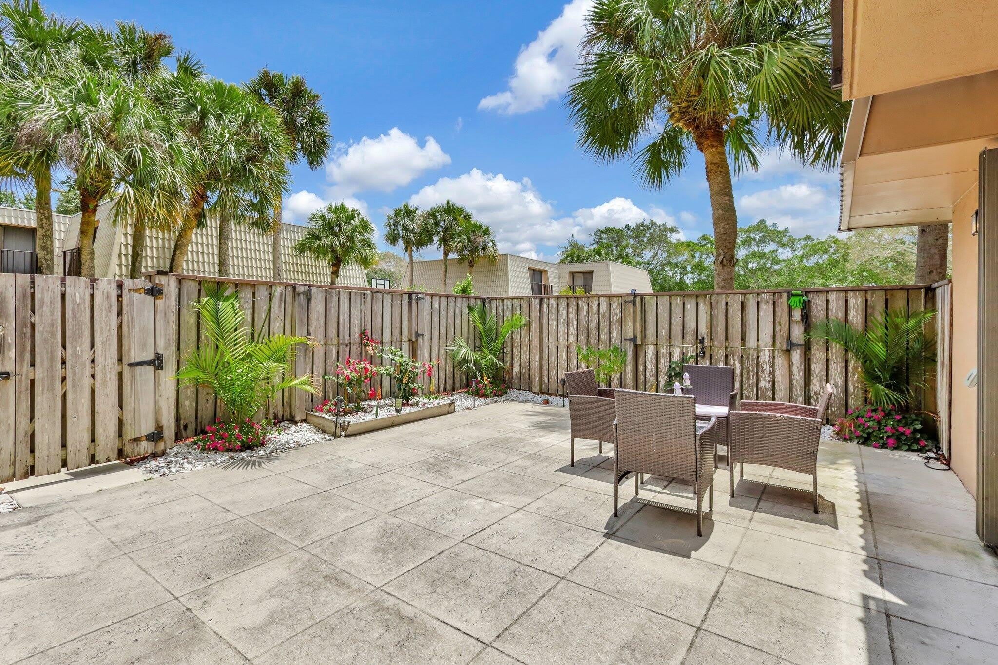 5907 59TH Way – photo 4