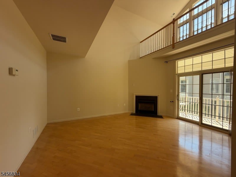 117 Crown Ct – photo 4