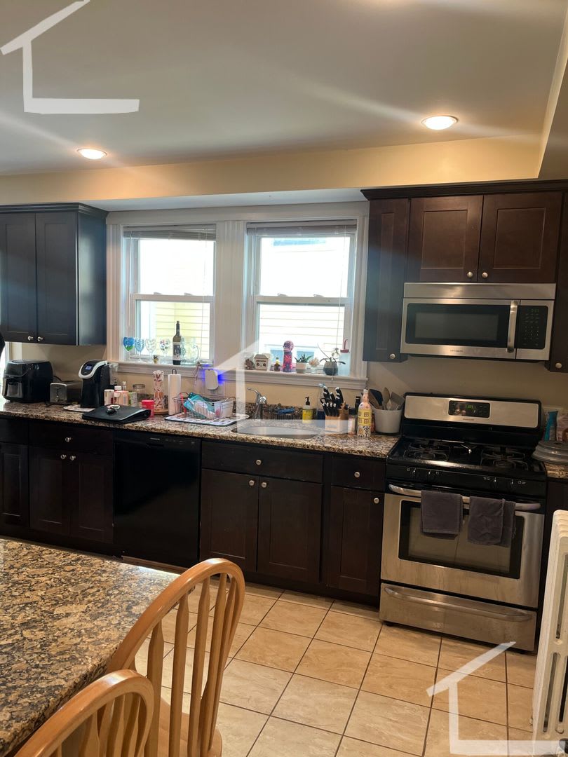3 Bedroom-No Broker Fee – photo 3