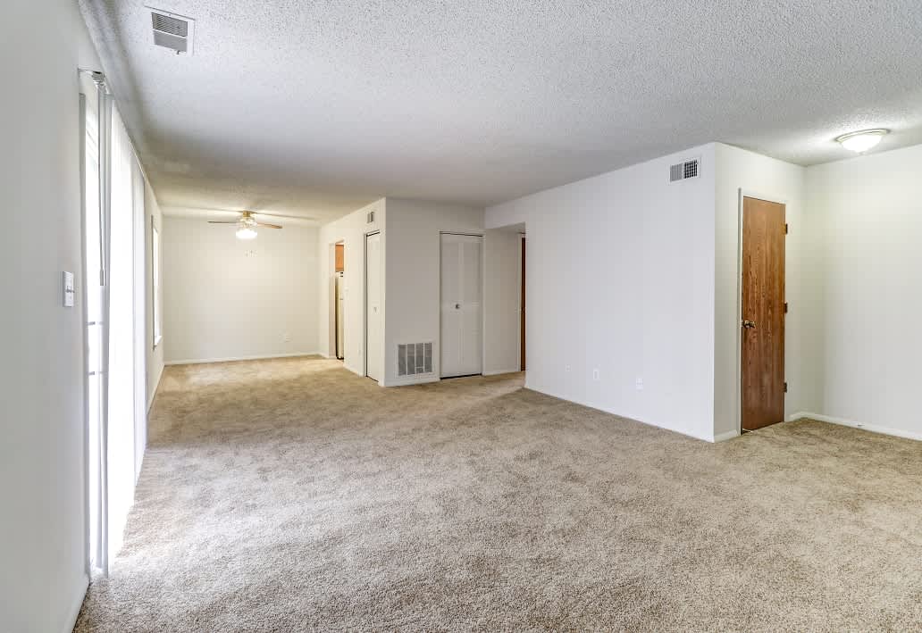 Ashley Pointe – photo 5