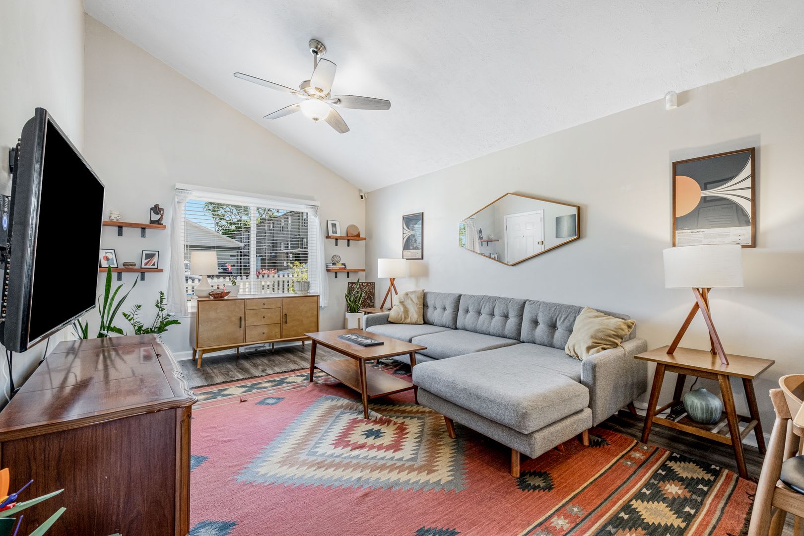 3 Bedroom Home In Wedgewood Houston – photo 5