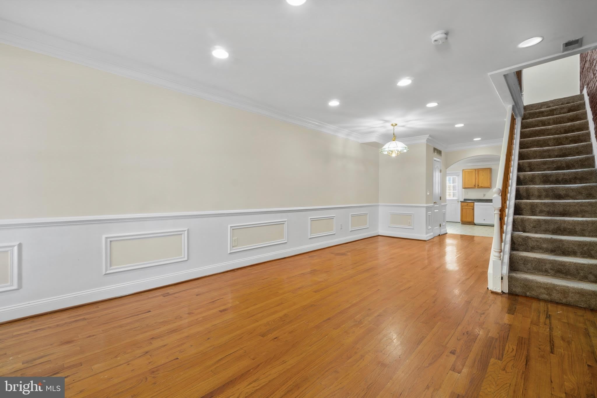 514 N MILTON Avenue – photo 3
