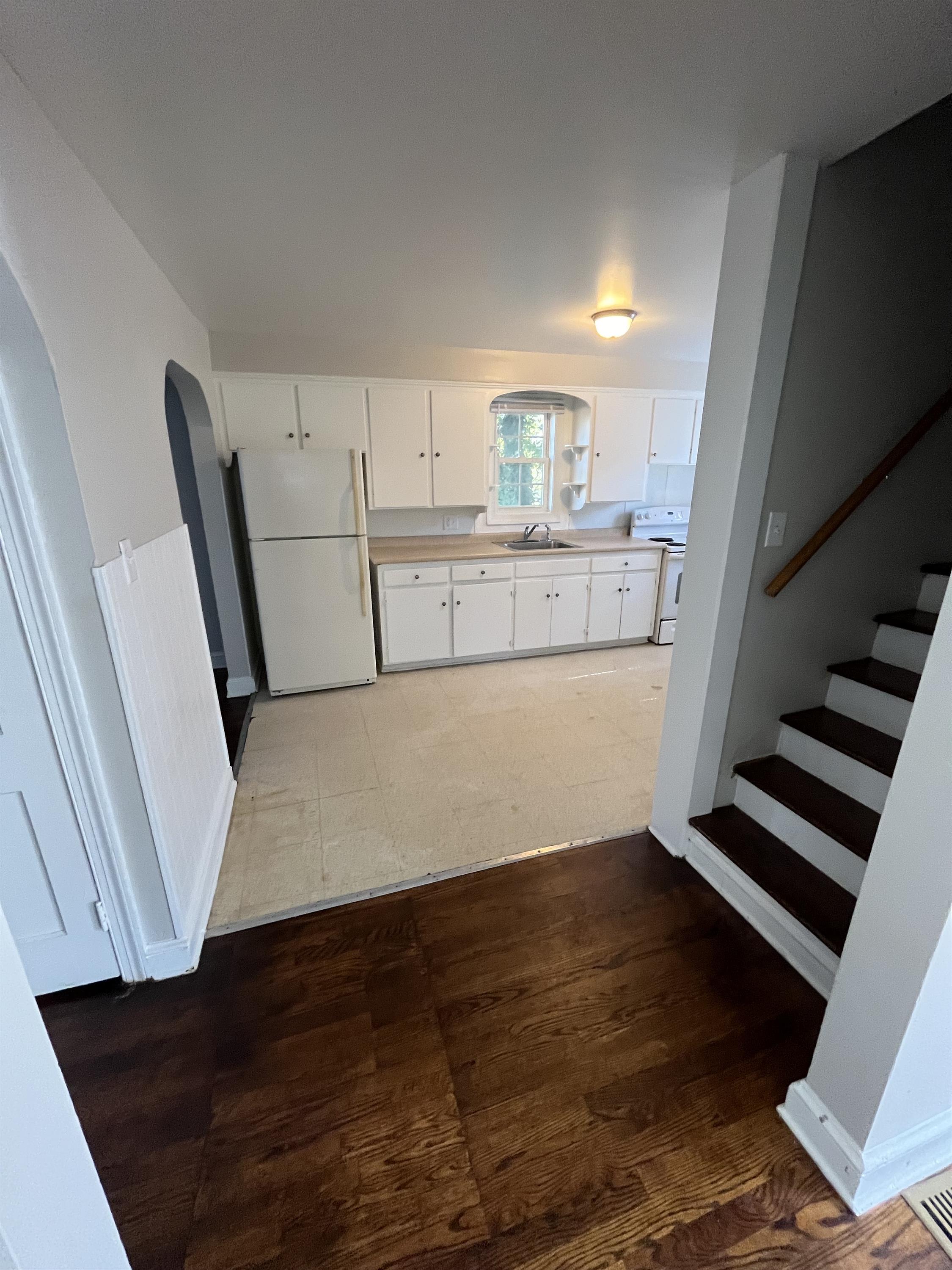 332 Shawnee Ave. – photo 4