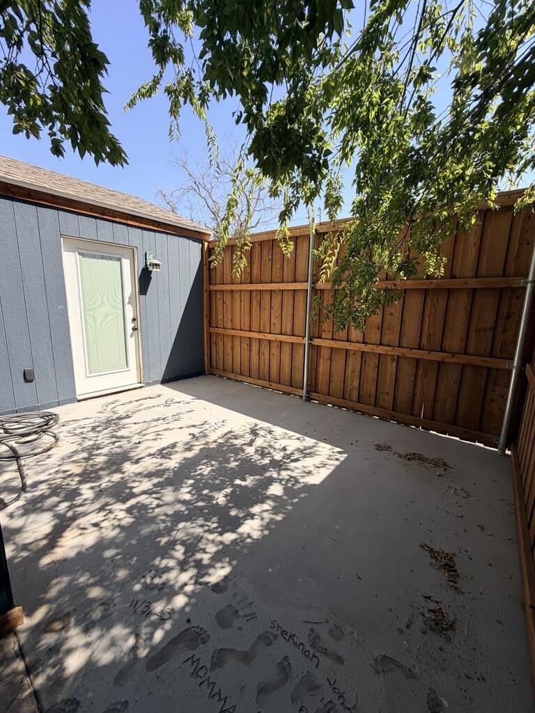 312 W Cuthbert Ave – photo 4