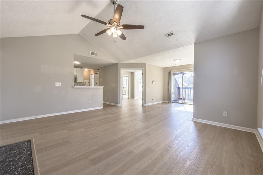 1107 Sandy Lane Drive – photo 5
