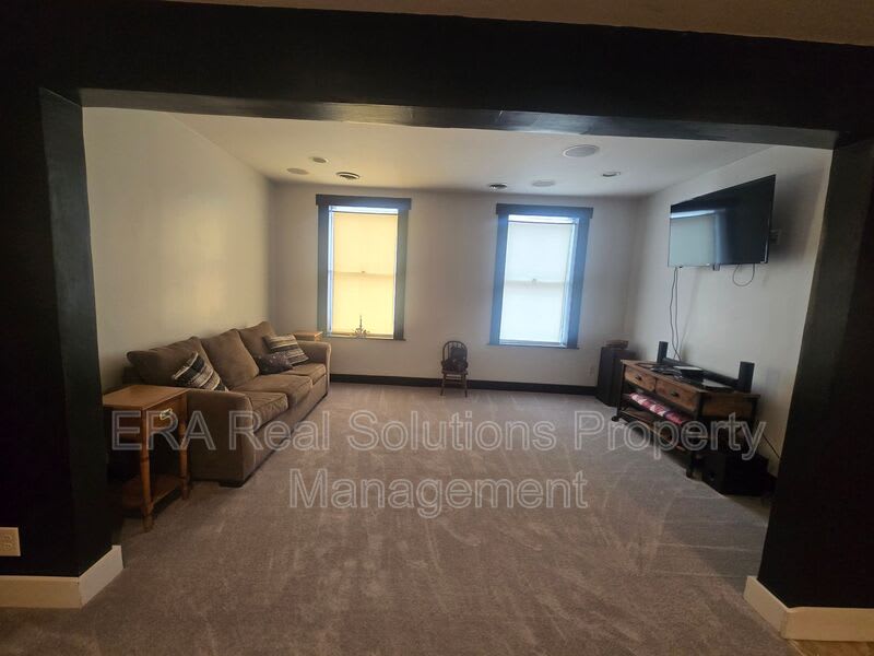 122 A High St. – photo 2