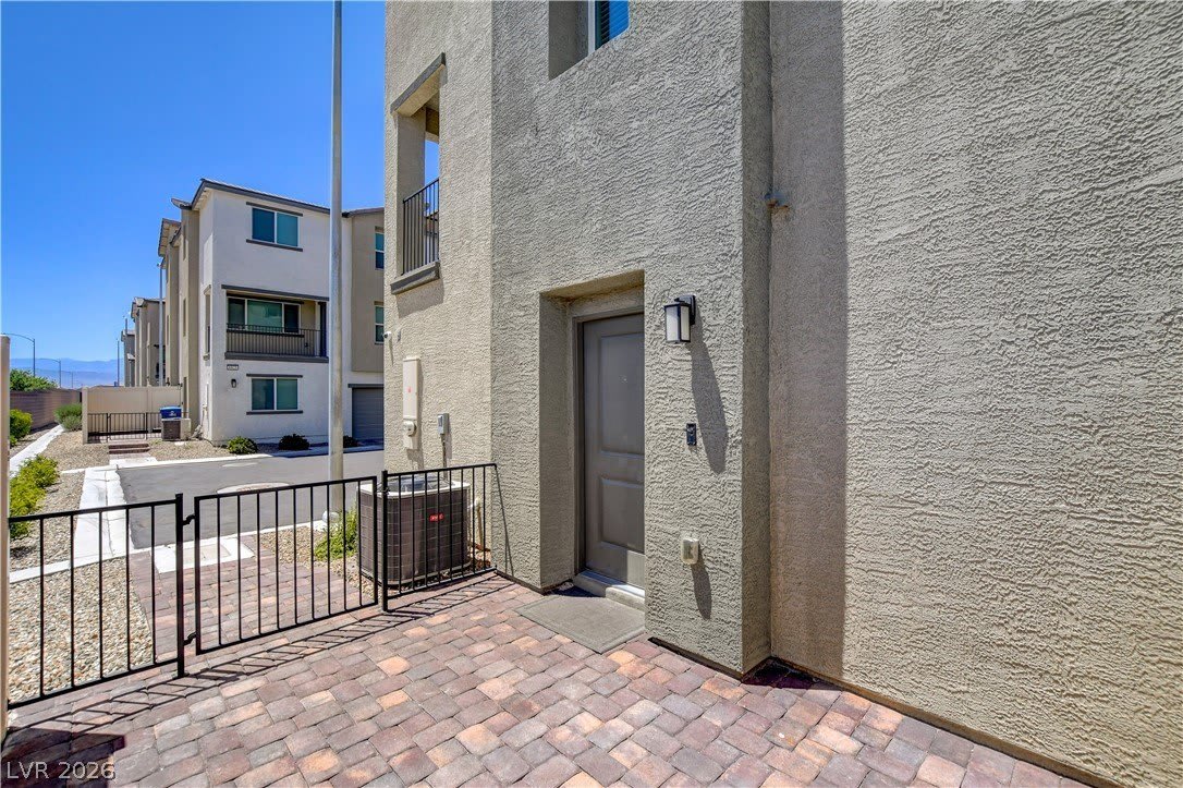 6924 Spicy Merlot Street – photo 5