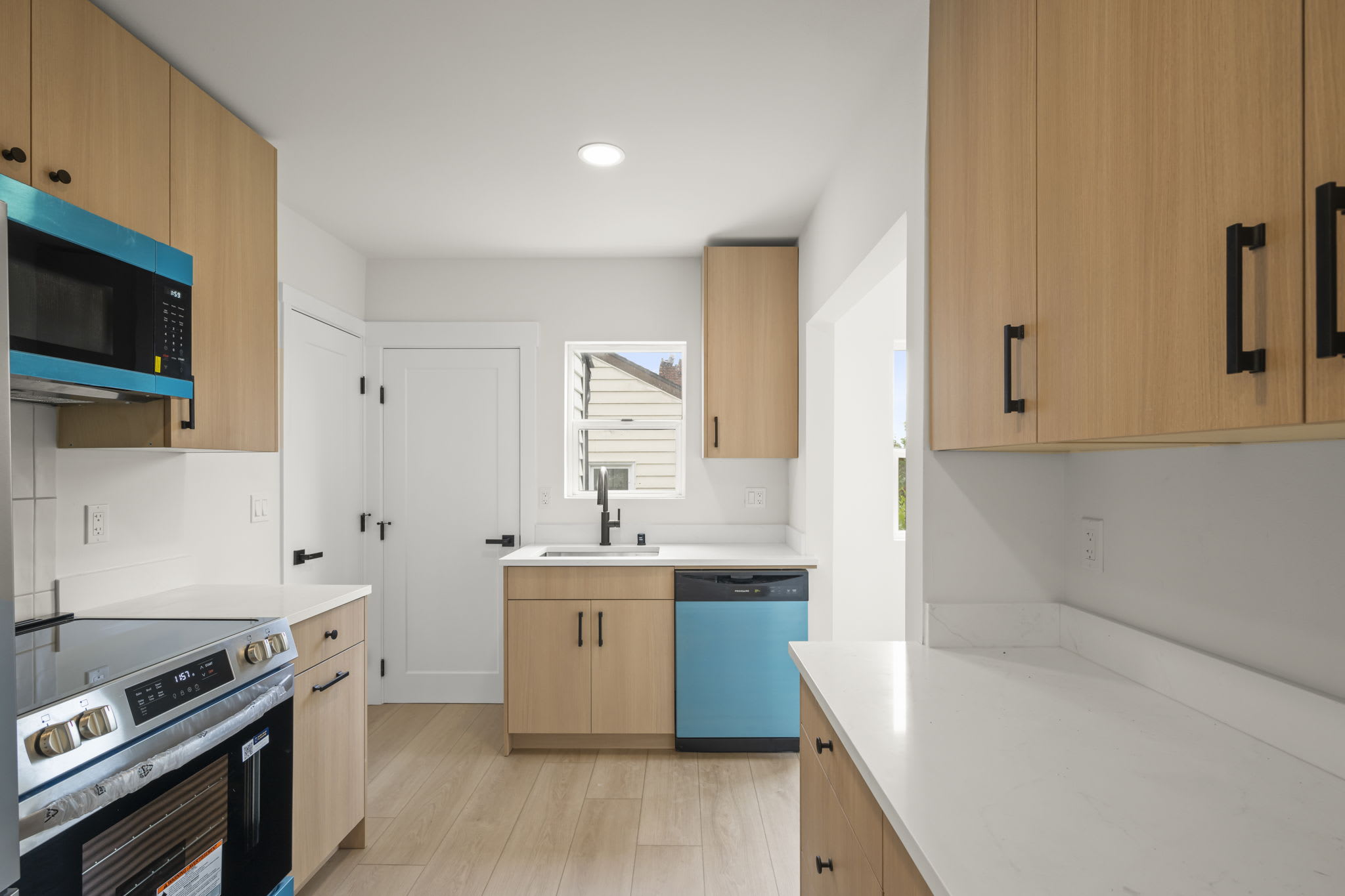 730 N 98th St – photo 4
