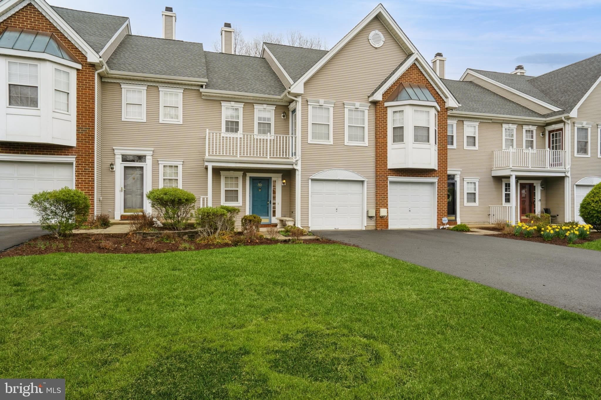 210 Kentshire Court – photo 2