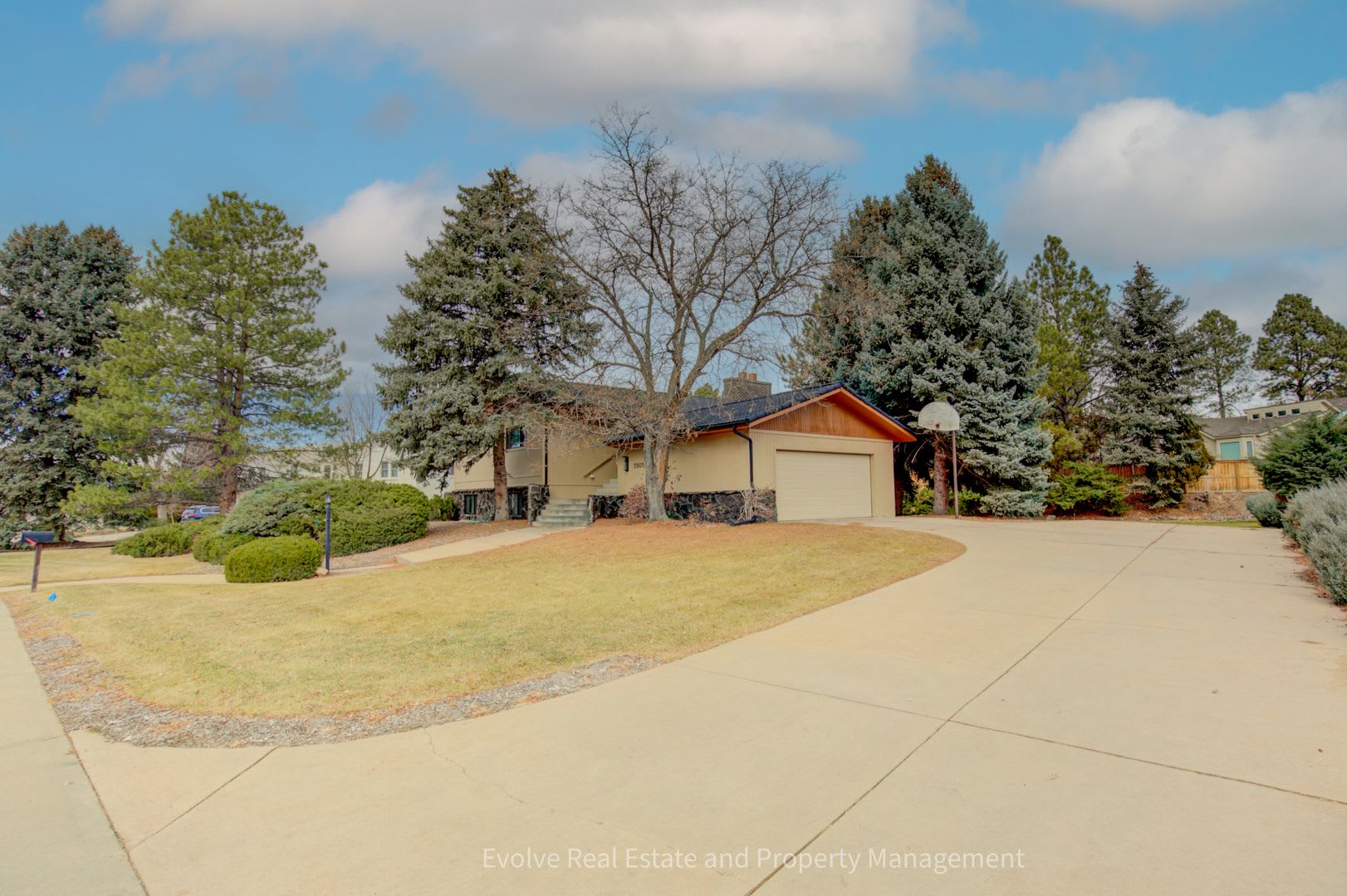 Evolve Real Estate Exceptional Location Remodeled 4 Bed Greenwood Village Home Walkable To Cherry Creek Academy Available 10 10 26 – photo 2