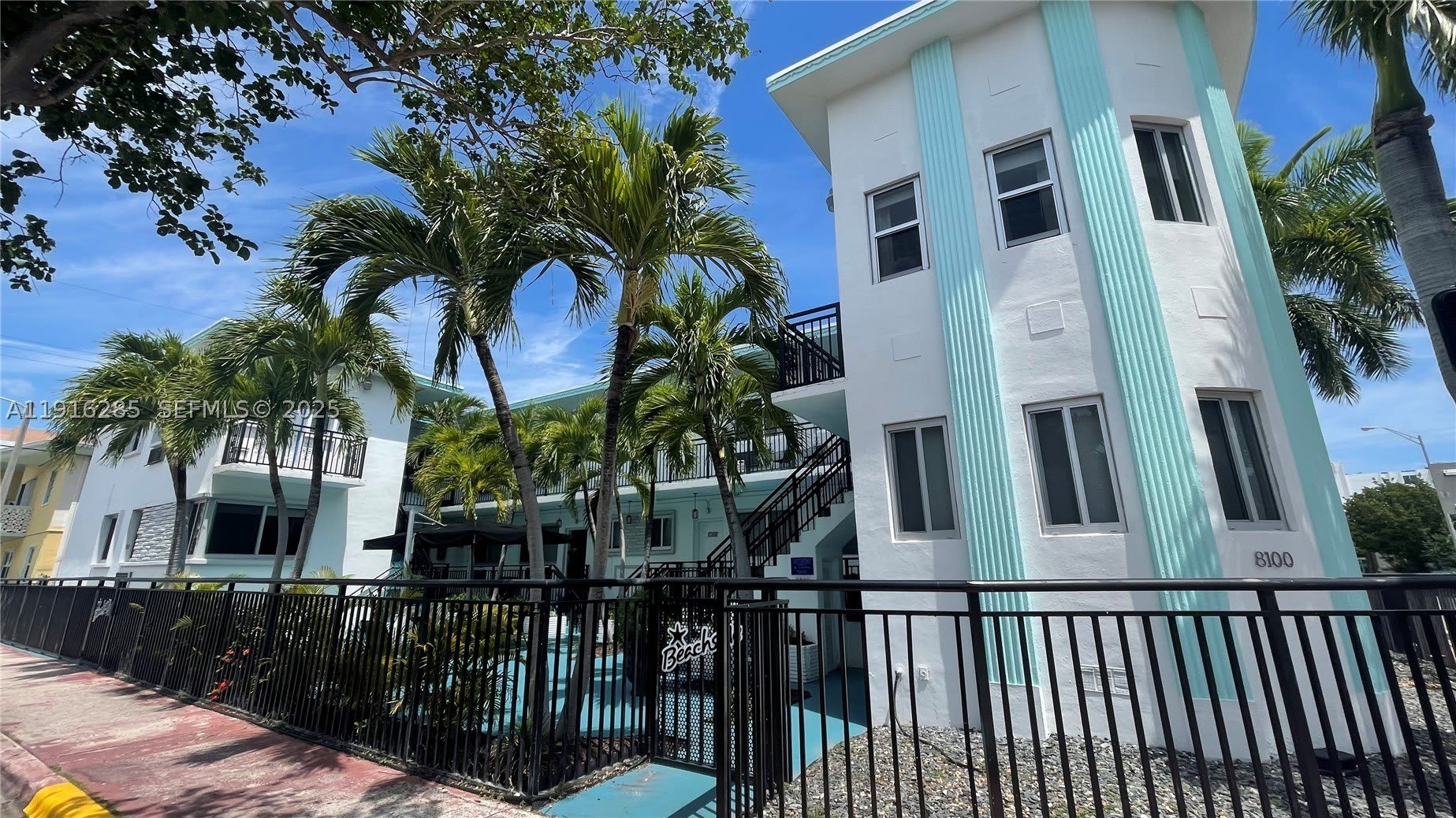 8100 Harding Ave – photo 3