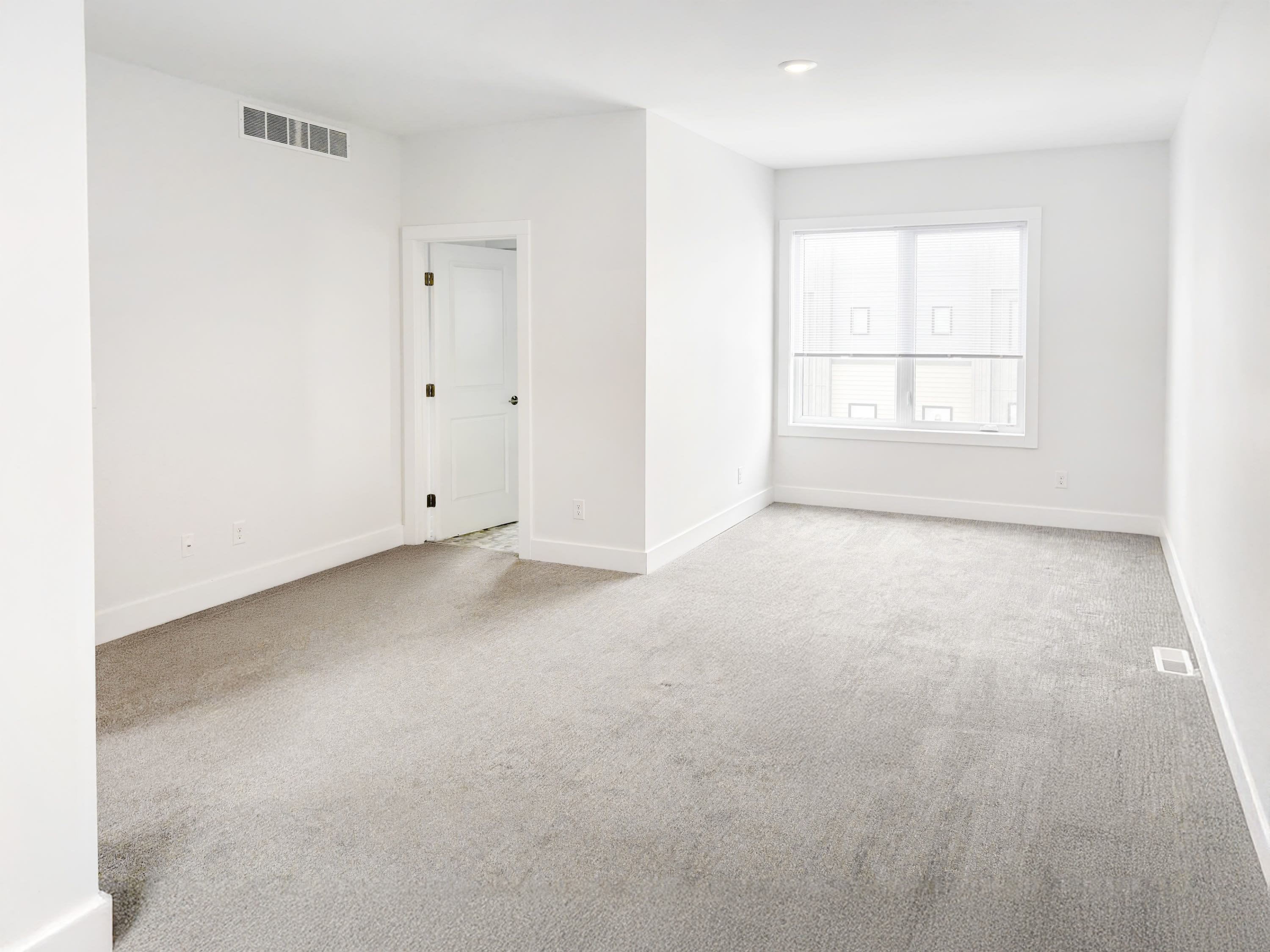 345 Cummings Avenue Nw – photo 5