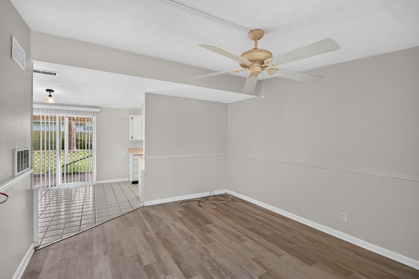Home for rent – photo 3