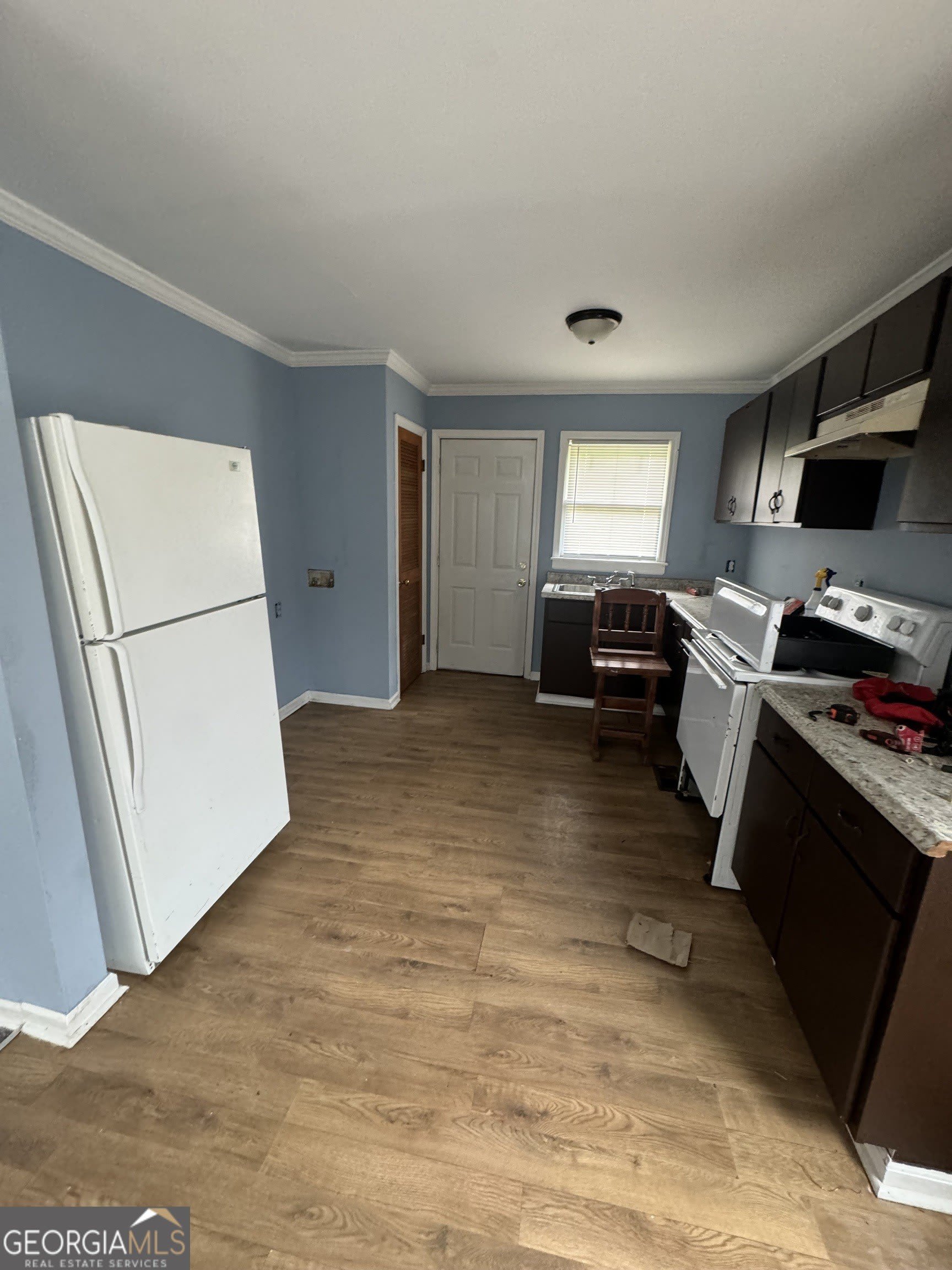 2117 Knightsbridge Road – photo 4