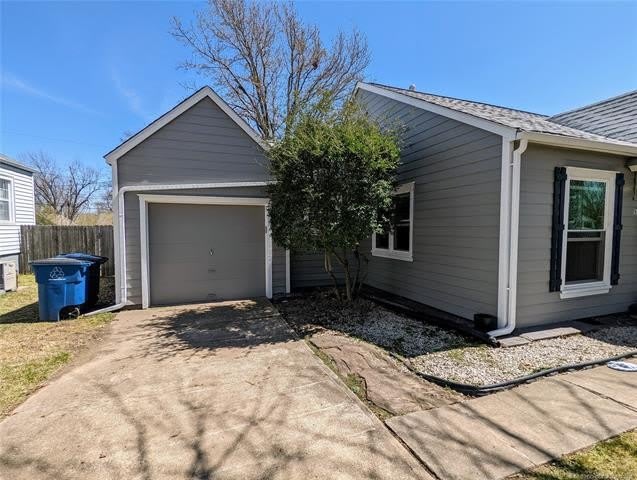 1317 S Darlington Avenue – photo 4
