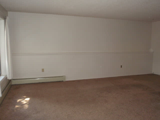108 Camelot Court – photo 3
