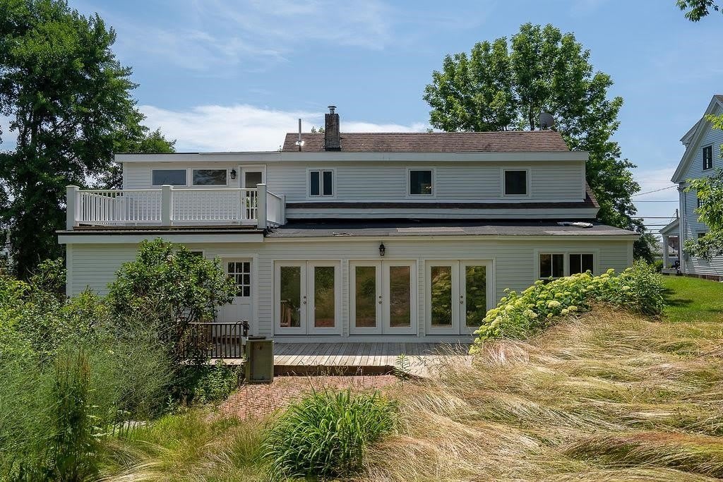 135 Pepperrell Road – photo 4