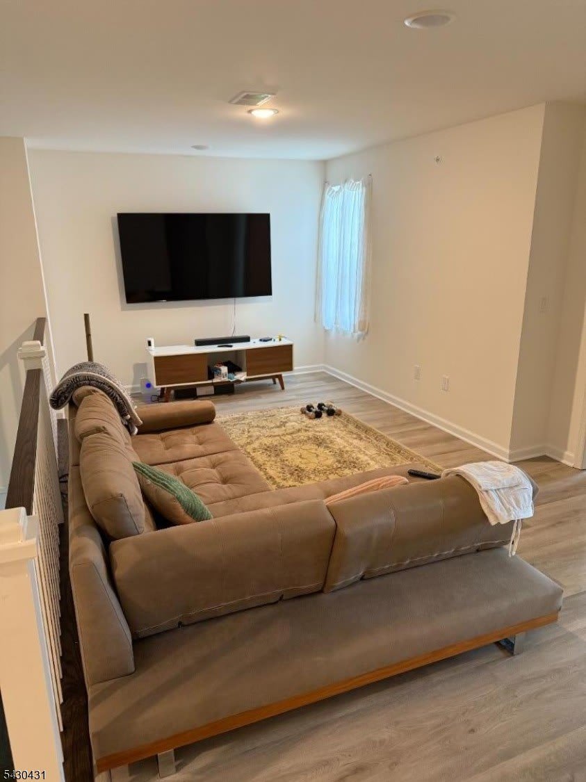 204 Honeysuckle Ln – photo 5