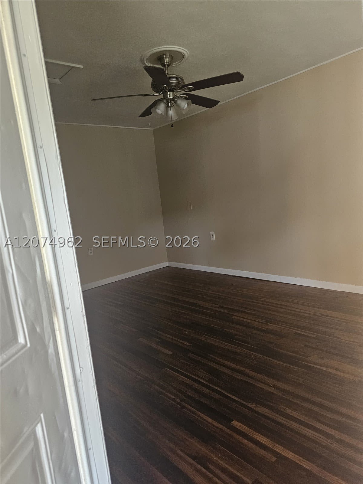 6112 SW 32nd St – photo 5