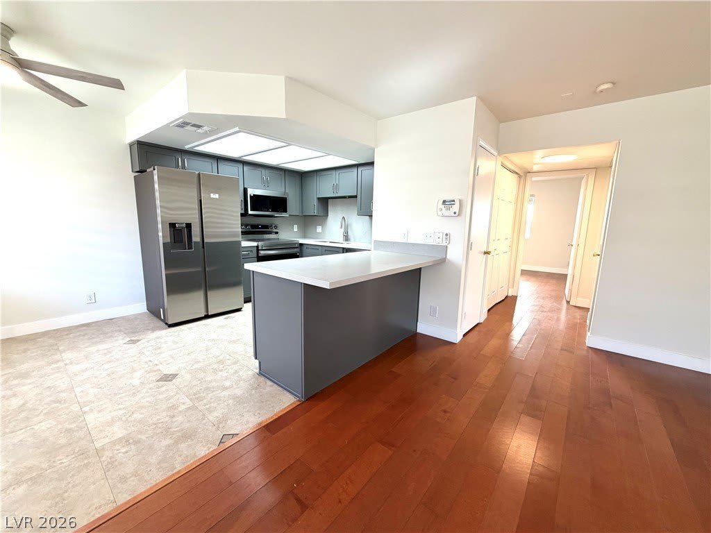 920 Rockview Drive – photo 5