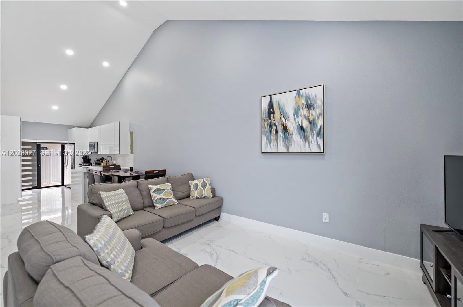 9046 Northwest 121St Terrace – photo 4