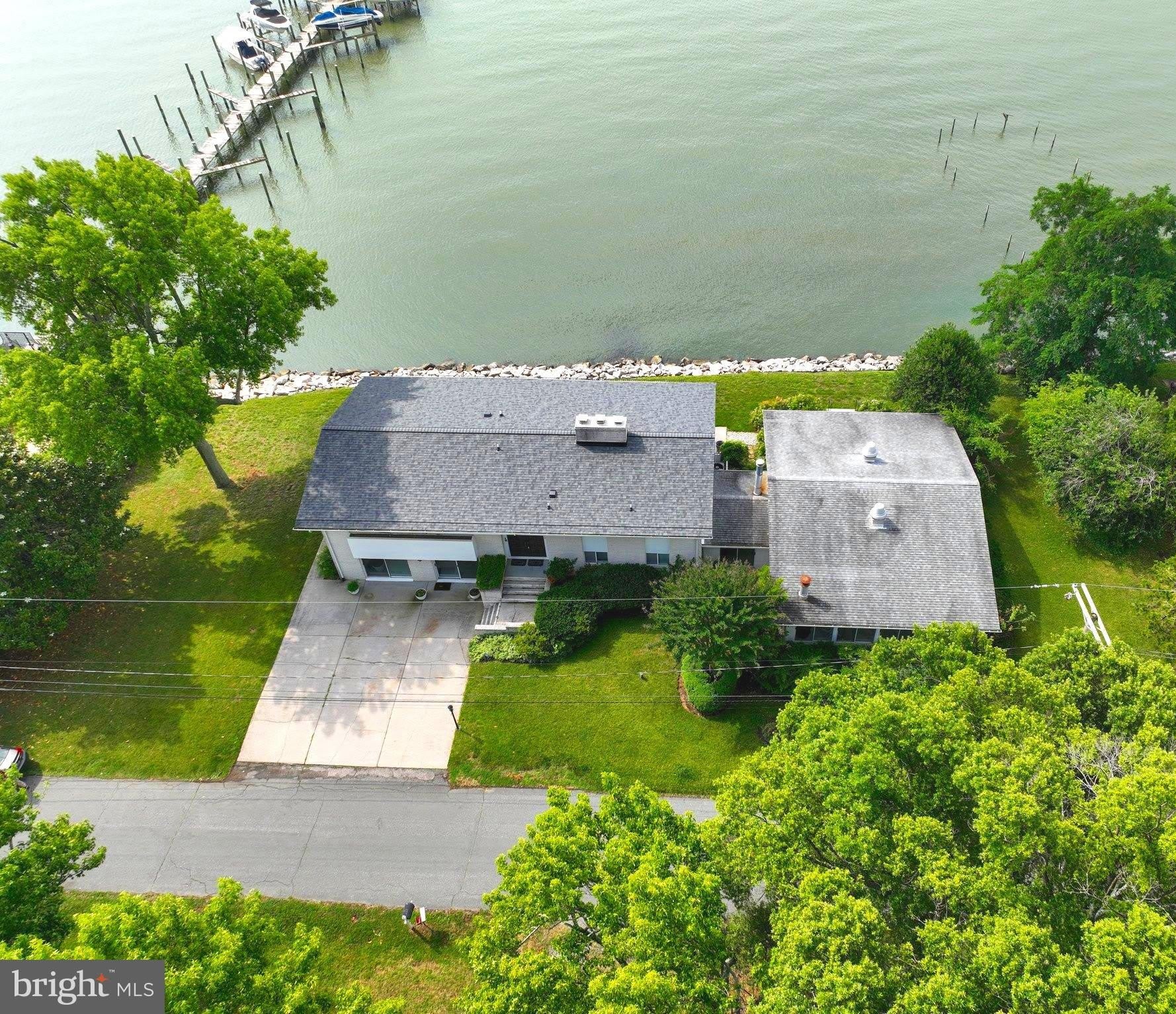 1323 MAGNOLIA Avenue – photo 2