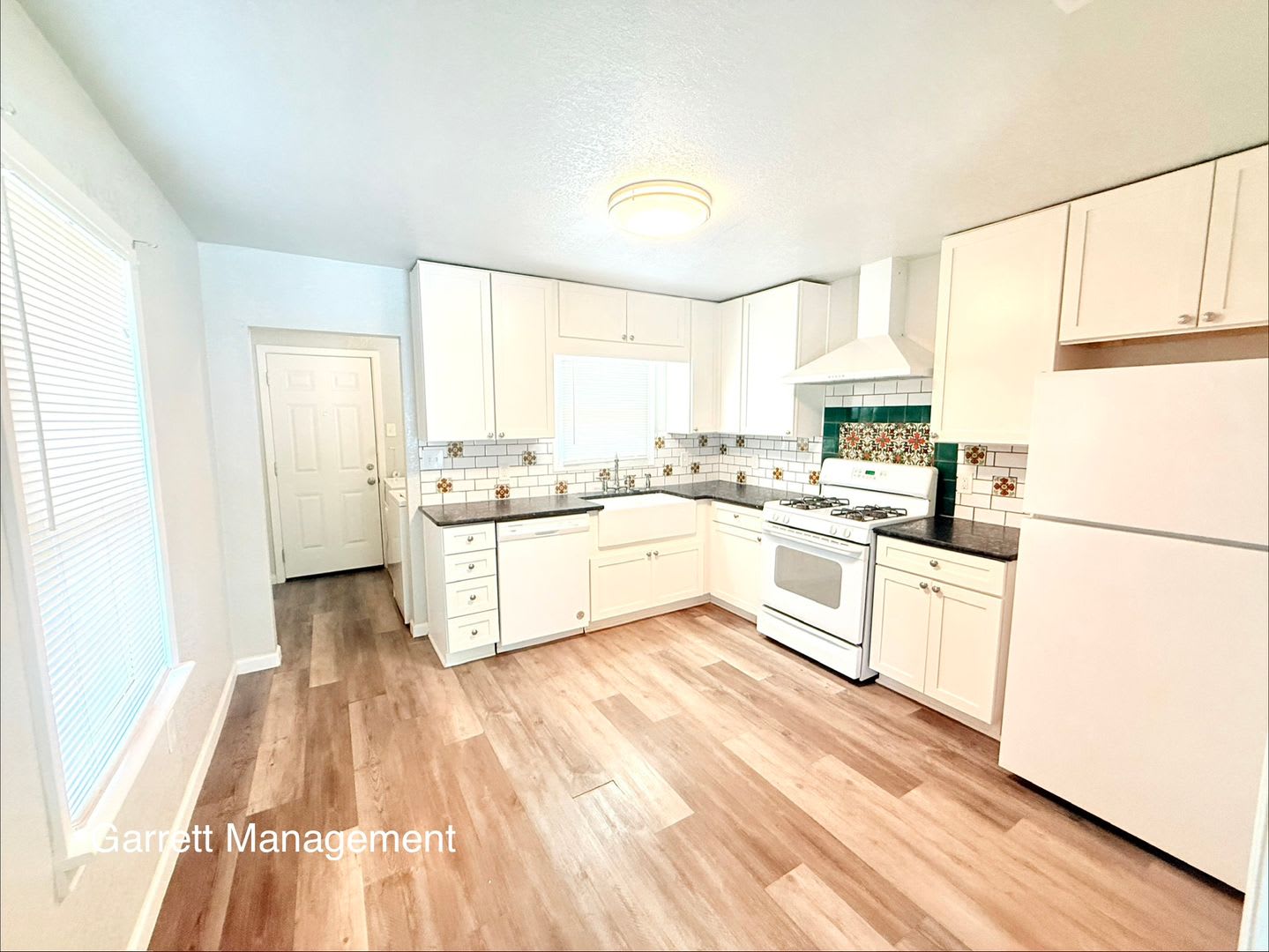 Charming Remodeled Home In Copperas Cove – photo 3