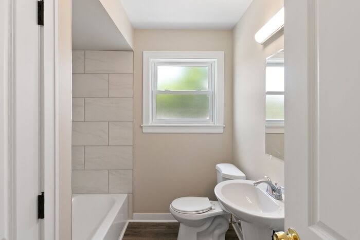 26251 Pinehurst Street – photo 5