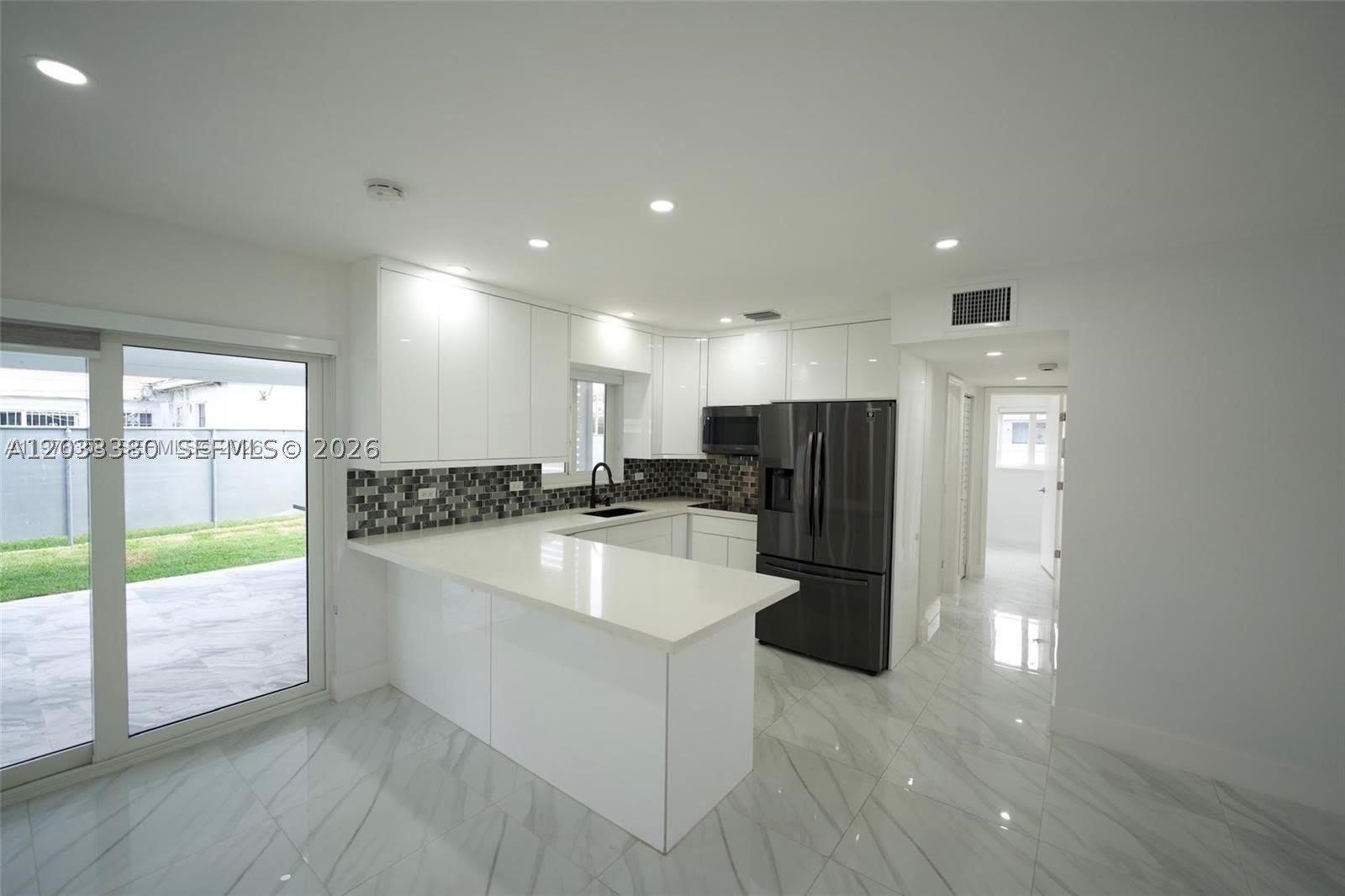 10381 SW 32nd St – photo 5
