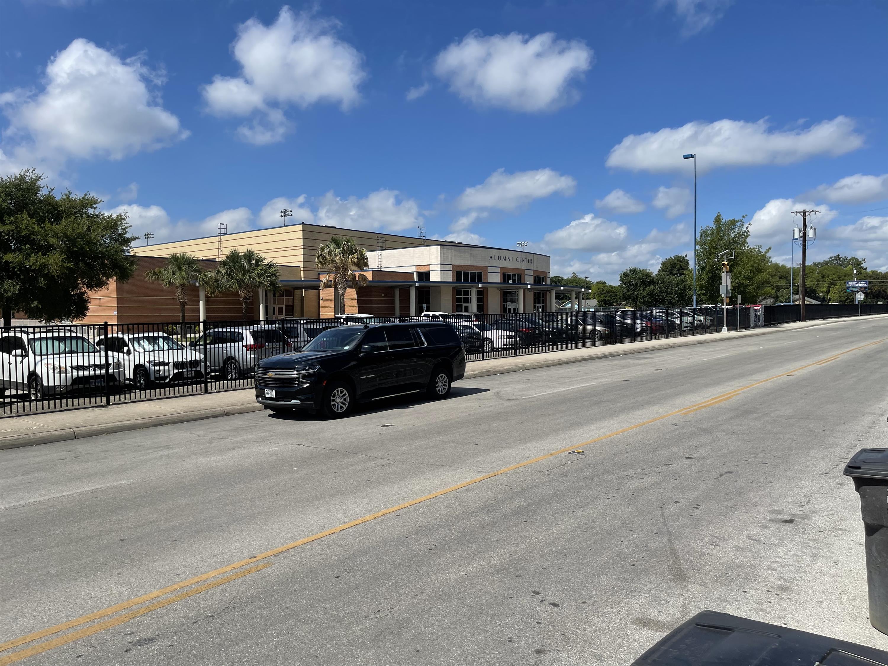 1711 W. Cesar Chavez – photo 5