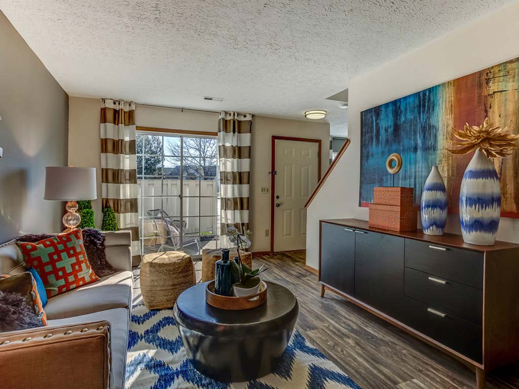 Bedford Commons Apartments – photo 1