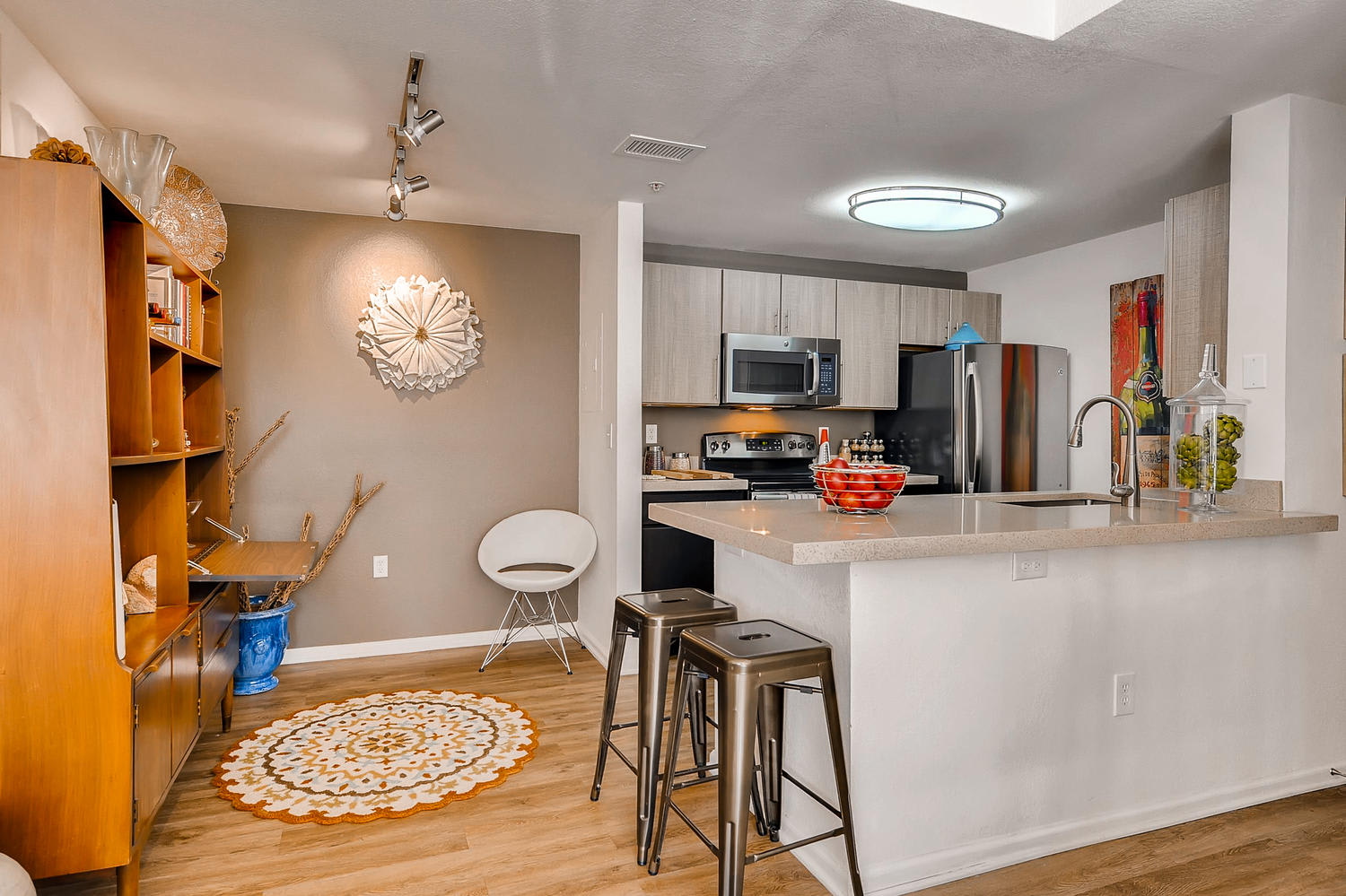Parker Hilltop Apartments – photo 5