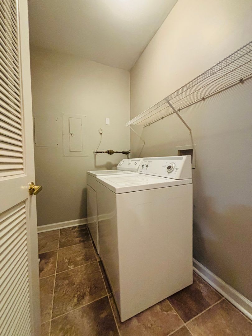 2 Bedroom, 2 Bath Condo – photo 4