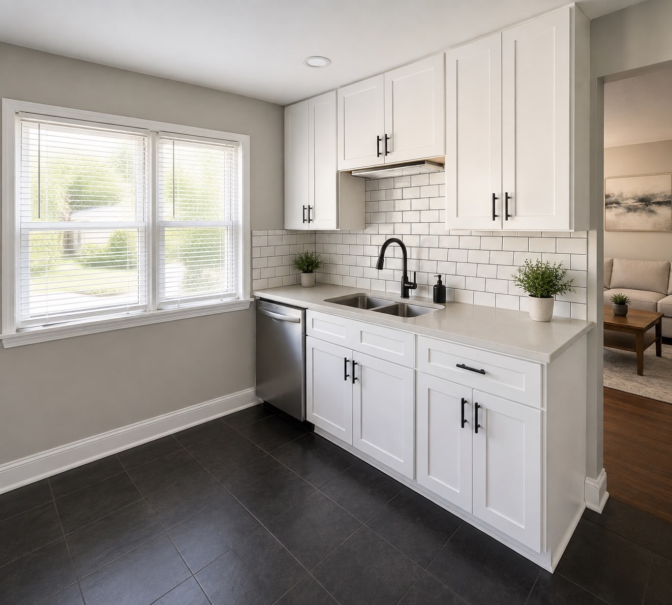 241 S Villa Ave – photo 4