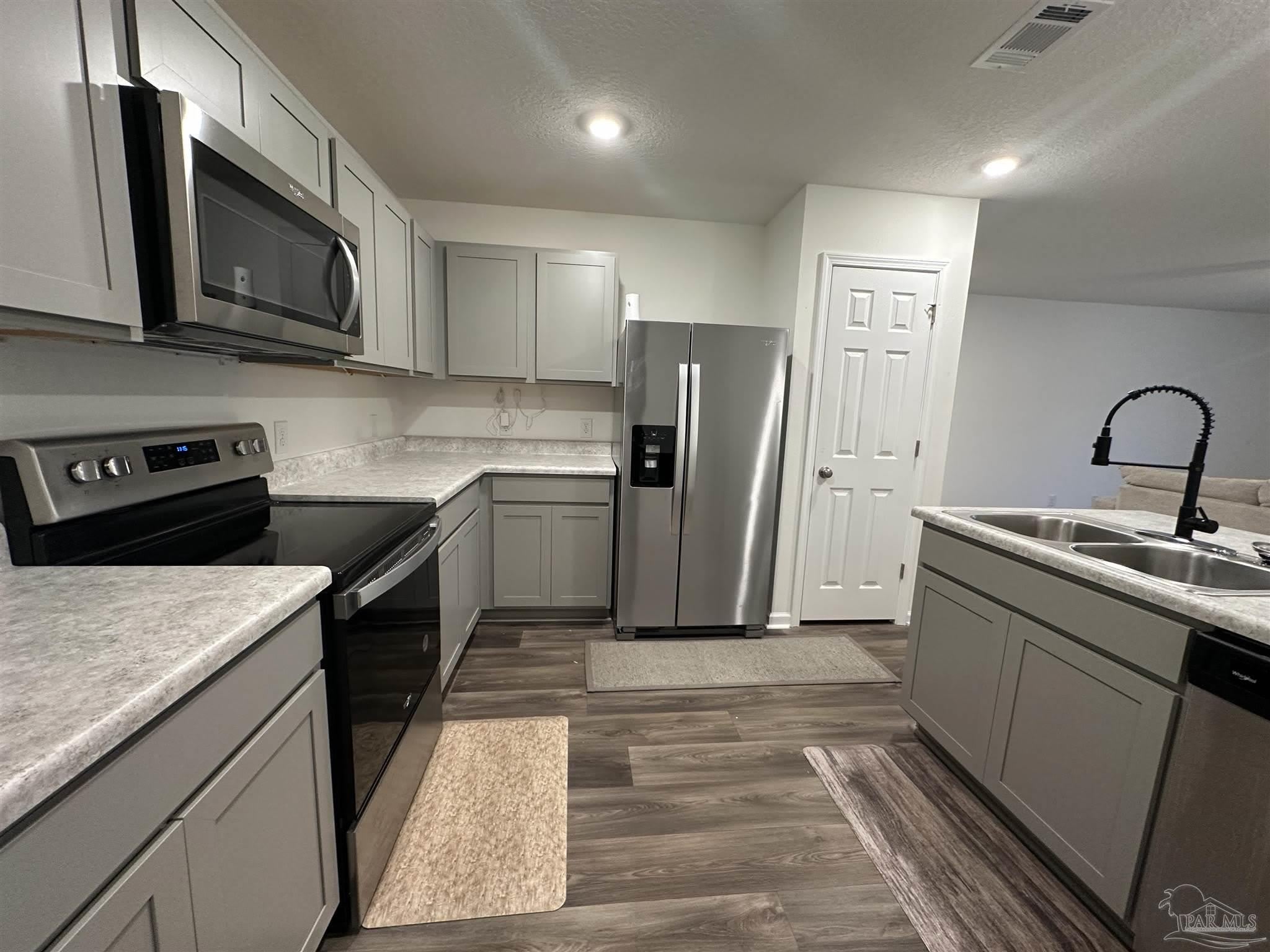 8752 Schooner Ln – photo 3
