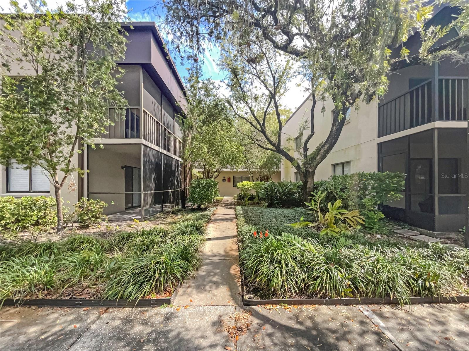11703 Raintree Village Blvd Apt C – photo 1