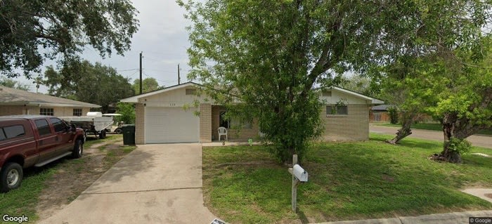 113 East Hoogland Avenue – photo 1