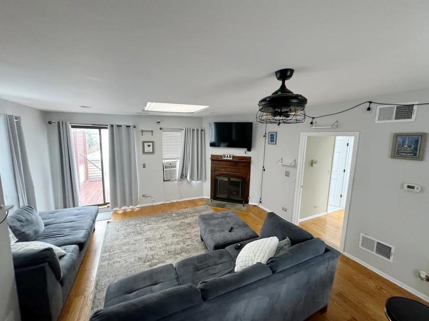 2643 N Southport – photo 5