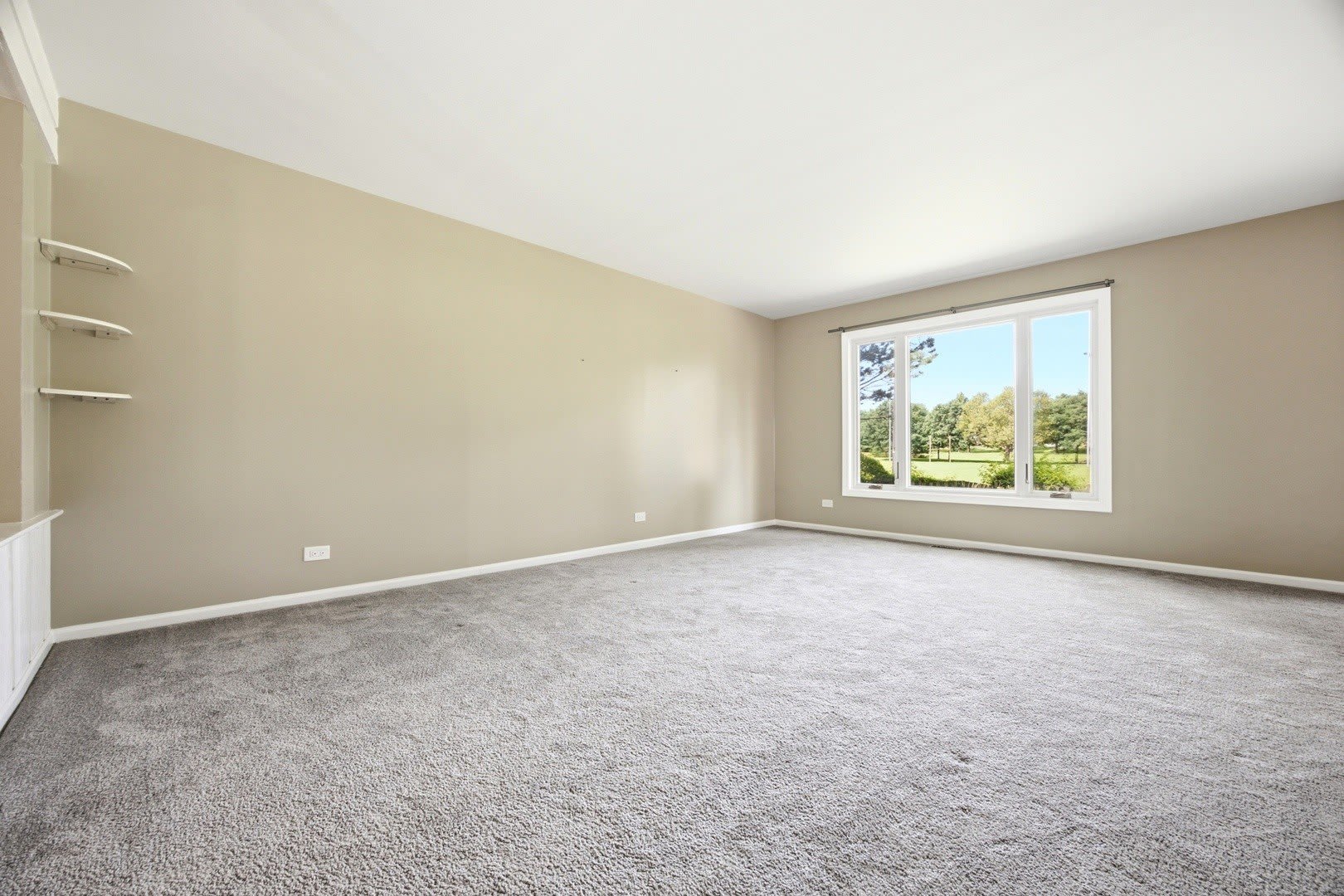 190 S Circle Avenue – photo 5