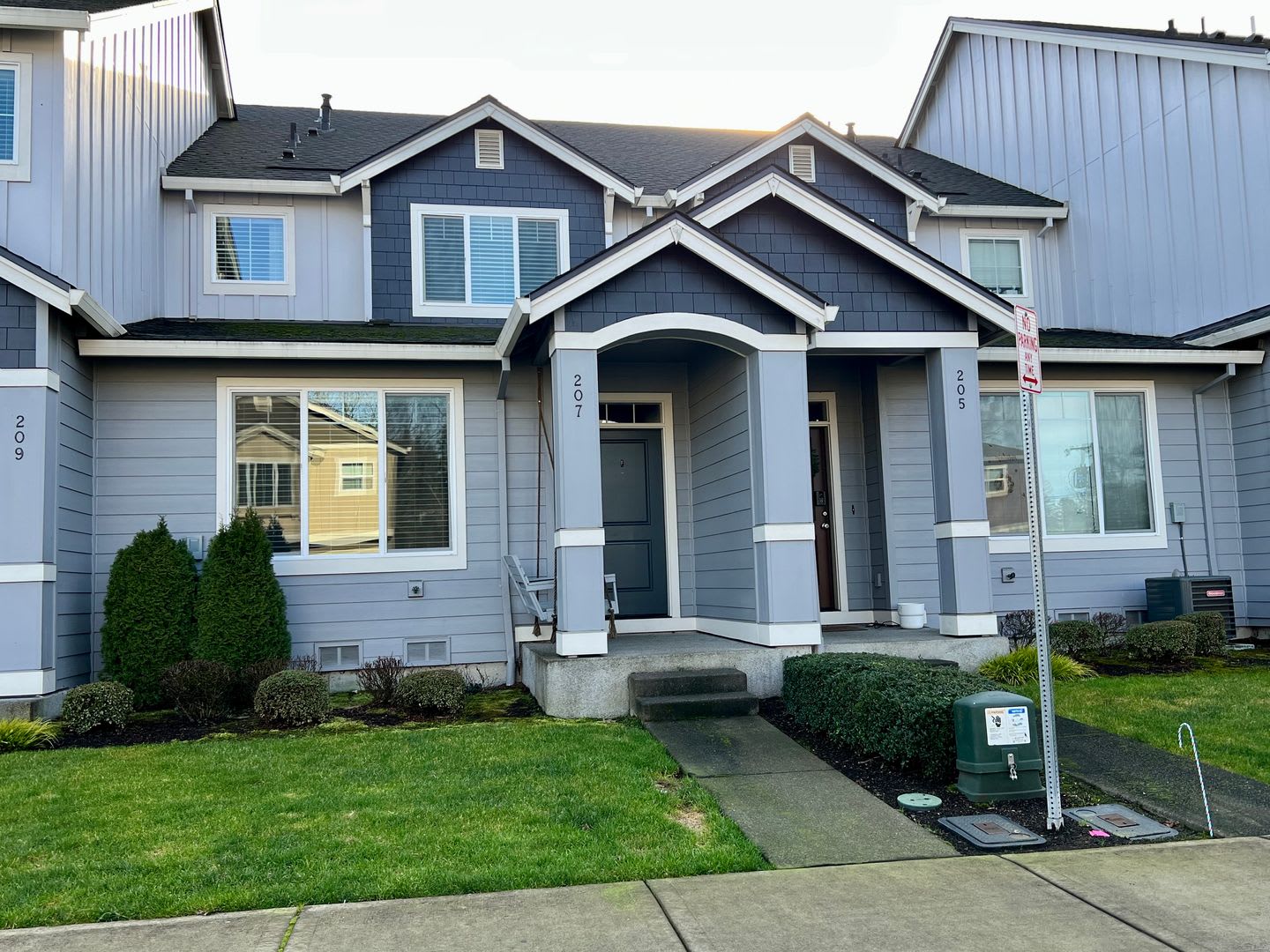 West Townhome Near Downtown Vancouver – photo 2