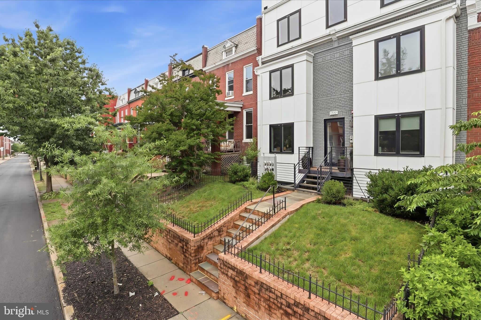 1222 NEAL Street NE – photo 4